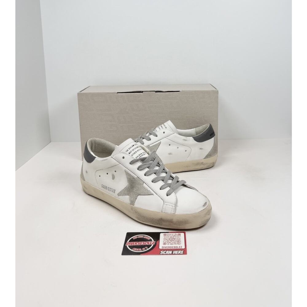 Size 40EU/7US - Golden Goose Super Star NEW